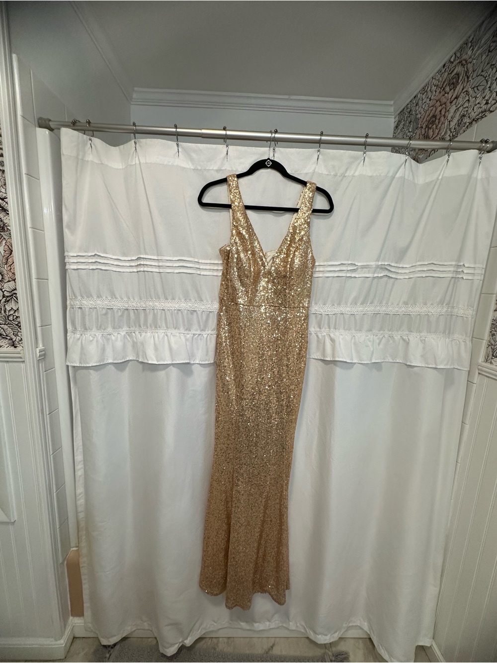 Gold Sequin V-Neck Women's Dress